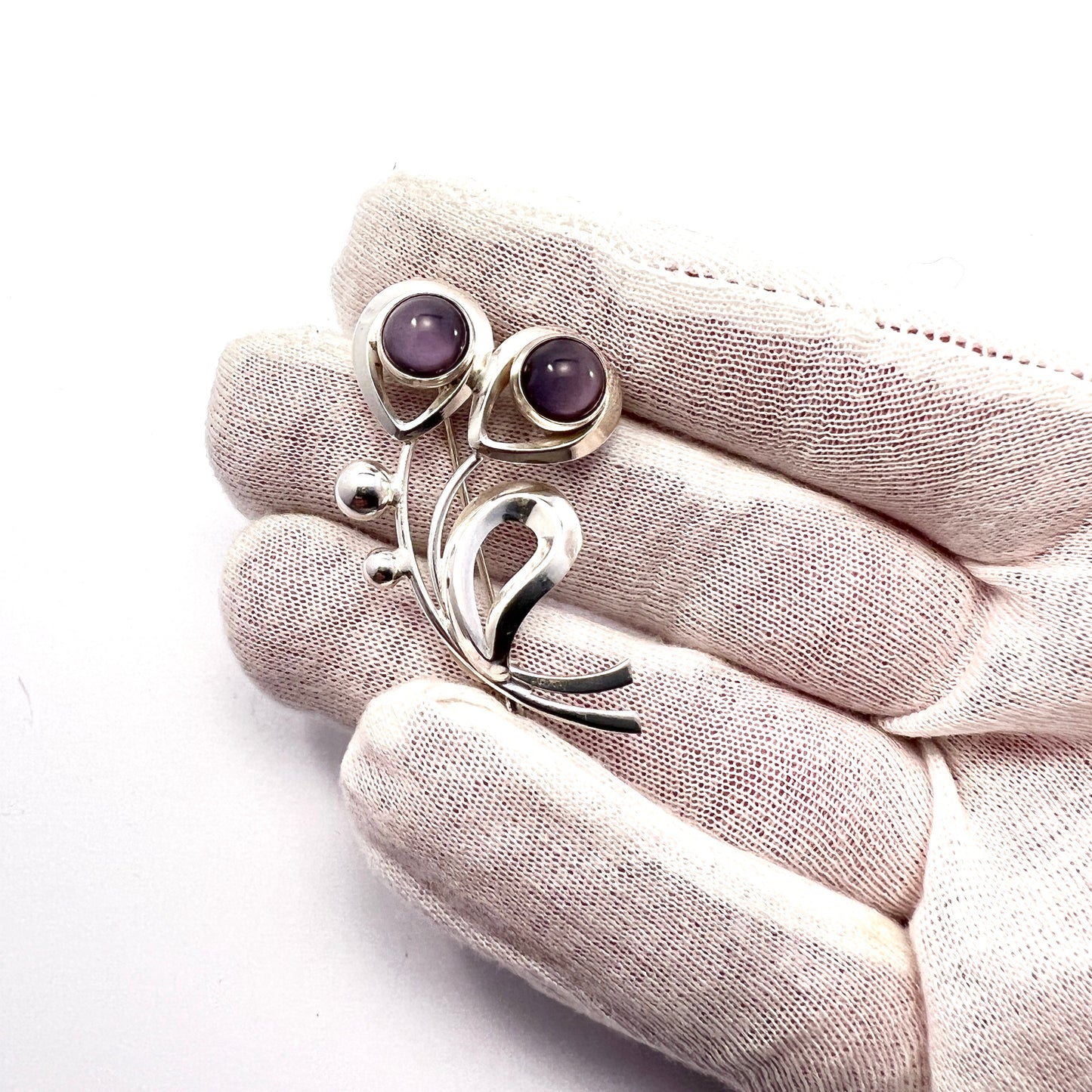 Herman Siersbøl Denmark 1950-60s. Sterling Silver Amethyst Brooch.