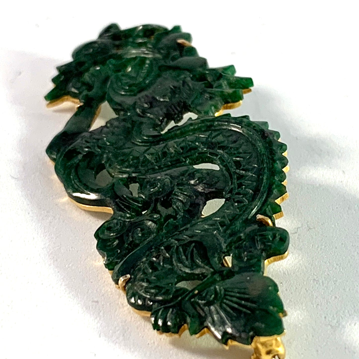 Vintage Chinese 14k Gold Carved Jade Dragon Brooch.