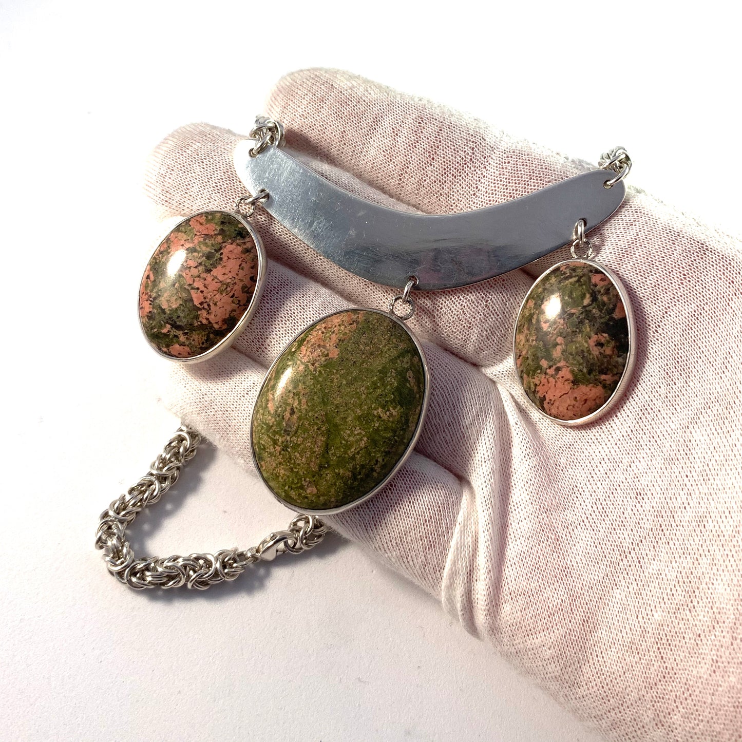 Sweden Vintage Massive Sterling Silver Green Red Rock Stone Necklace.