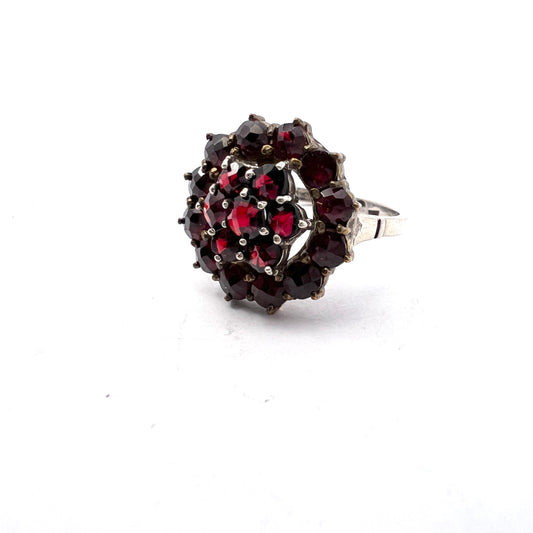 Vintage Mid Century Solid Silver Bohemian Garnet Cluster Ring.