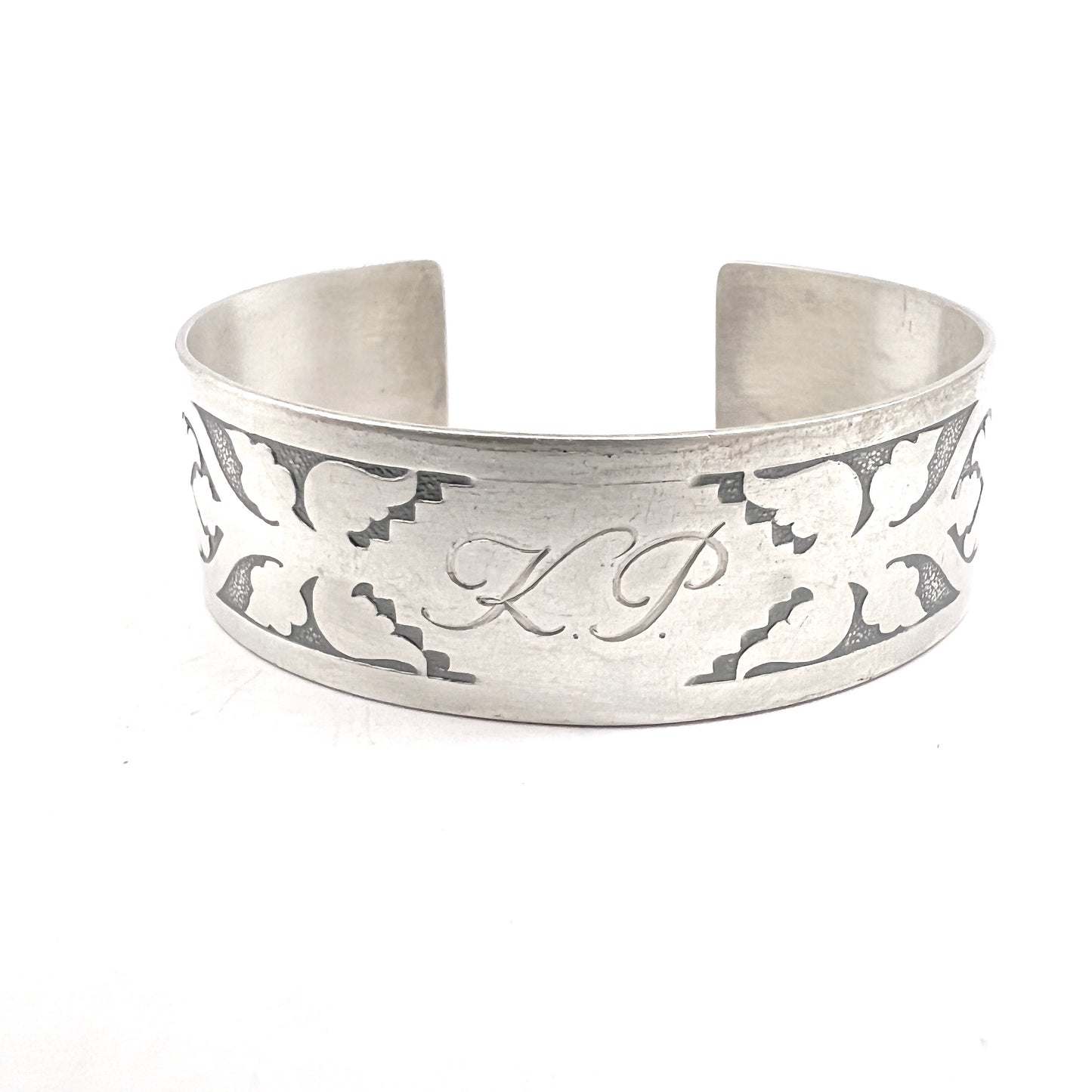 Liljesten - Wallins, Sweden 1959. Vintage Mid-century Sterling Silver Cuff Bracelet. Engraved KP