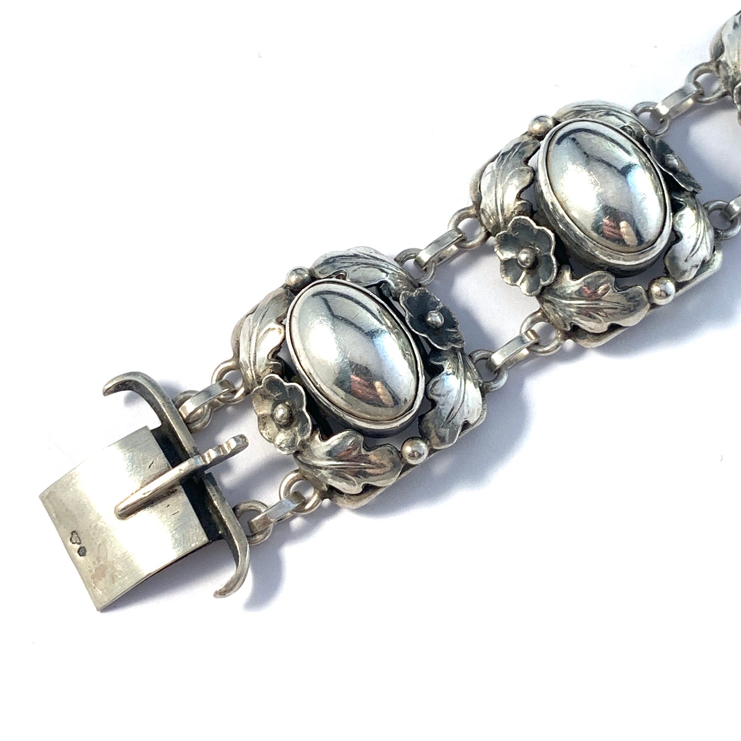 GUSSI, Sweden year 1950. Sterling Silver Bracelet. Original Box.