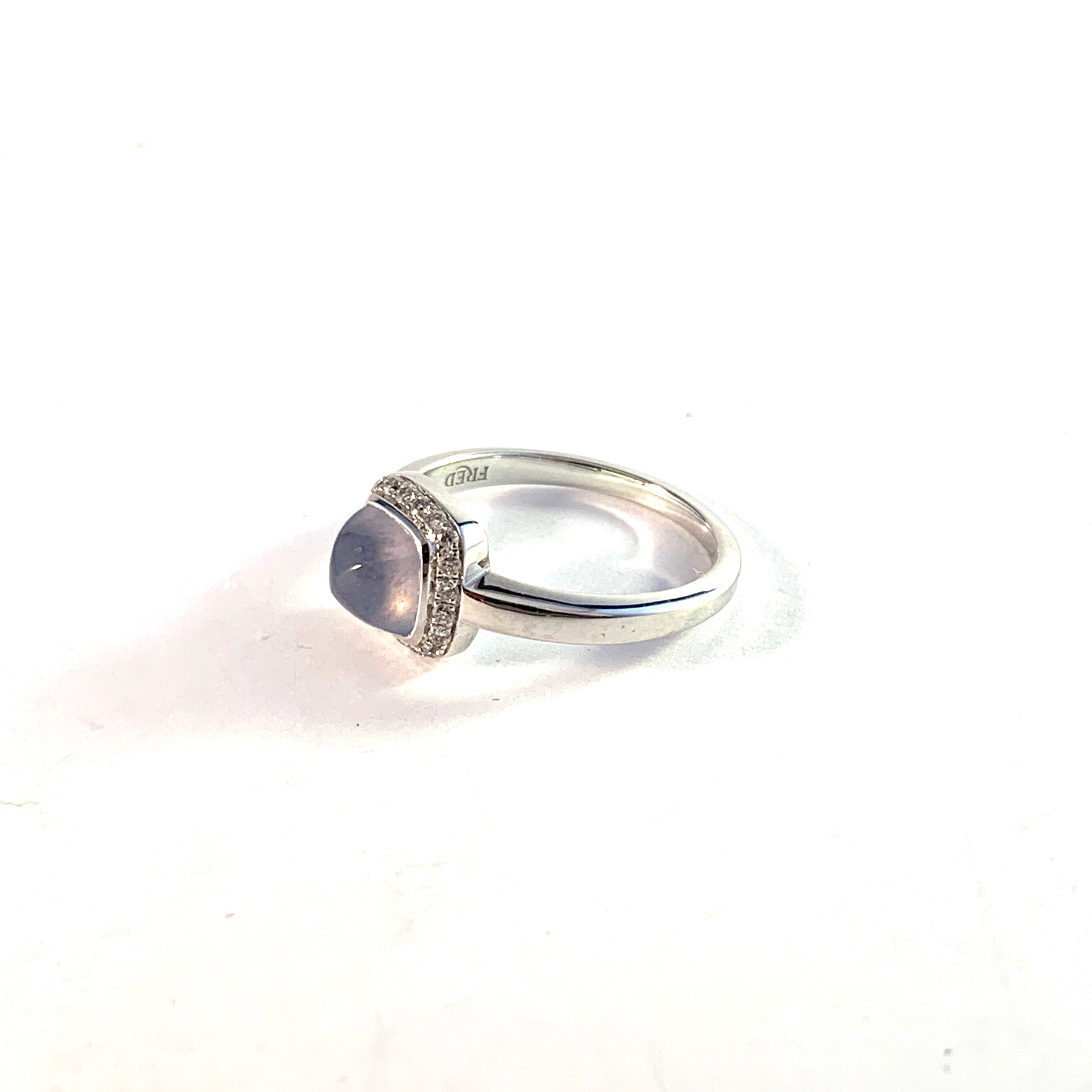 FRED, Paris. 18k Gold Diamond Chalcedony Ring. Boxed. Design: Pain De Sucre