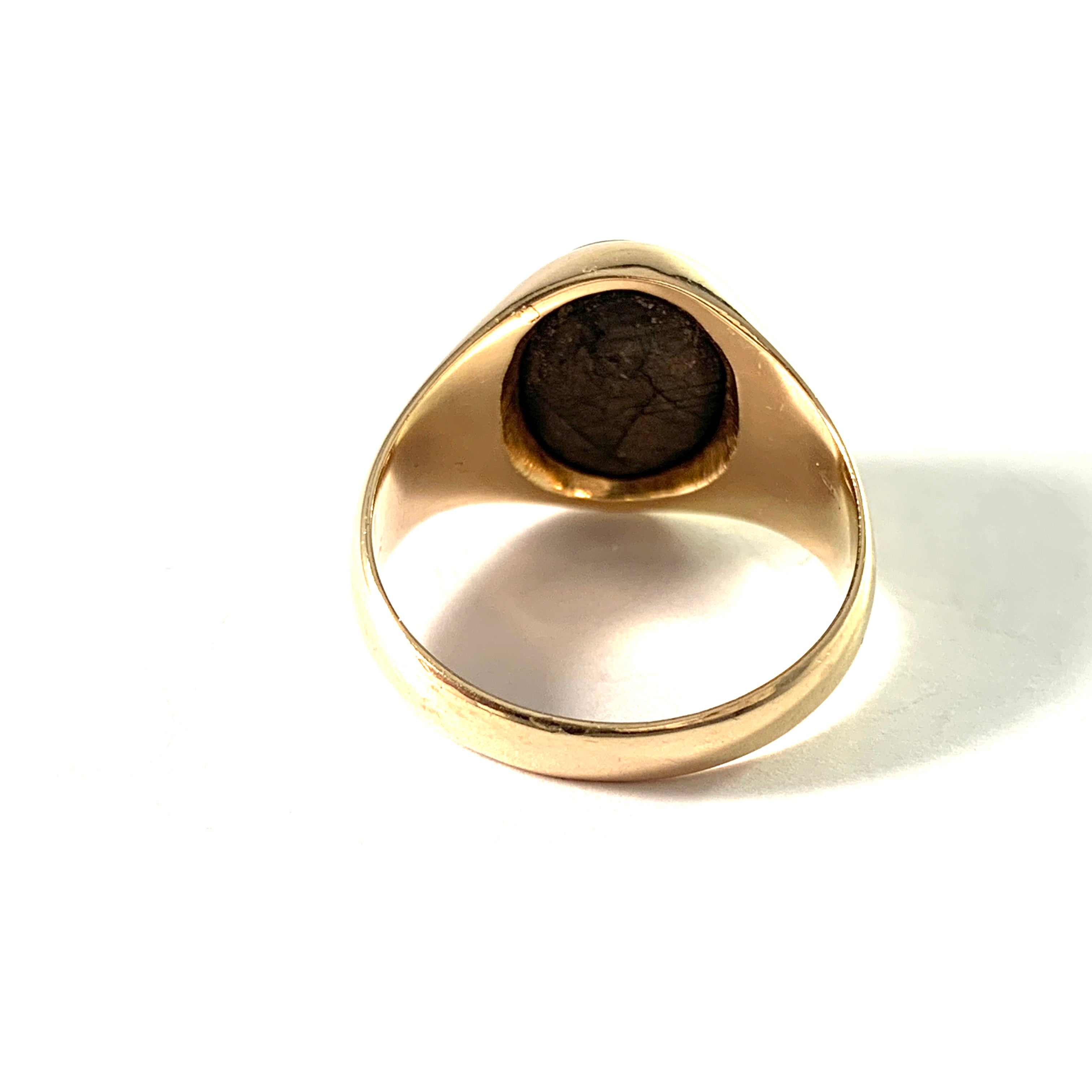 Vintage 1960-70s. 10k Gold Sapphire Men's Ring