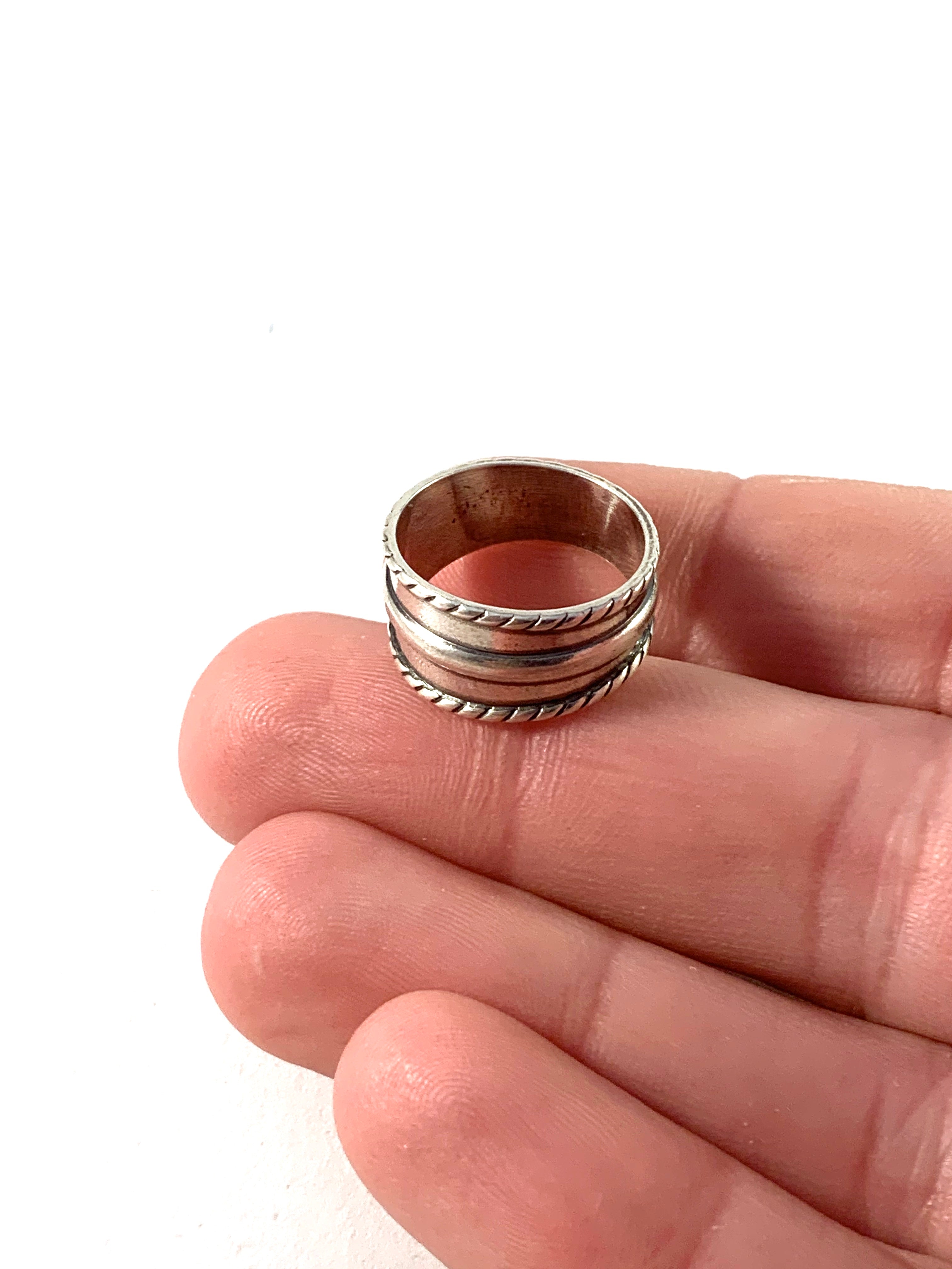 カレワラ コル、フィンランド スターリング シルバー リング。 – T