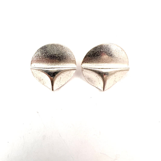 Bjorn Weckstrom, Lapponia Finland 1986. Sterling Silver Earrings. Design Southern Triangle.