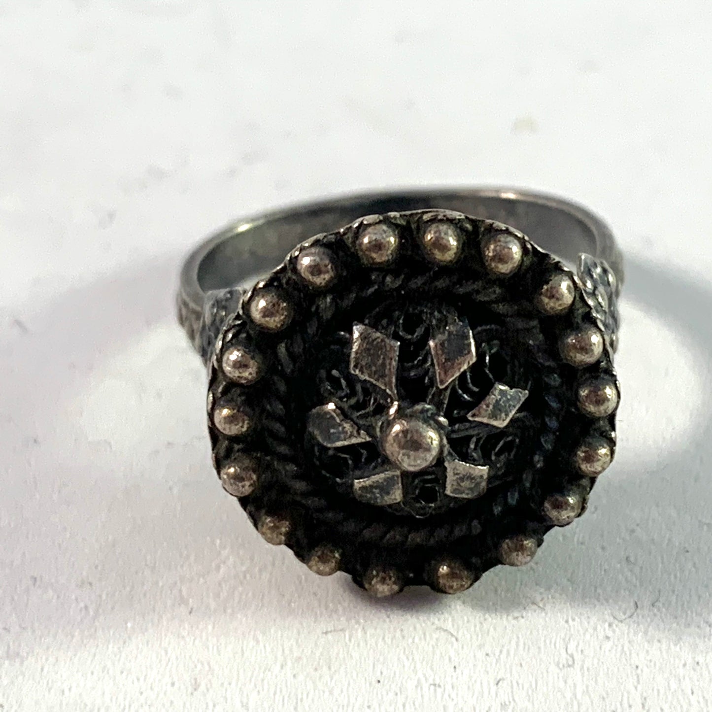 Antique Victorian (or earlier) Solid Silver Ring.