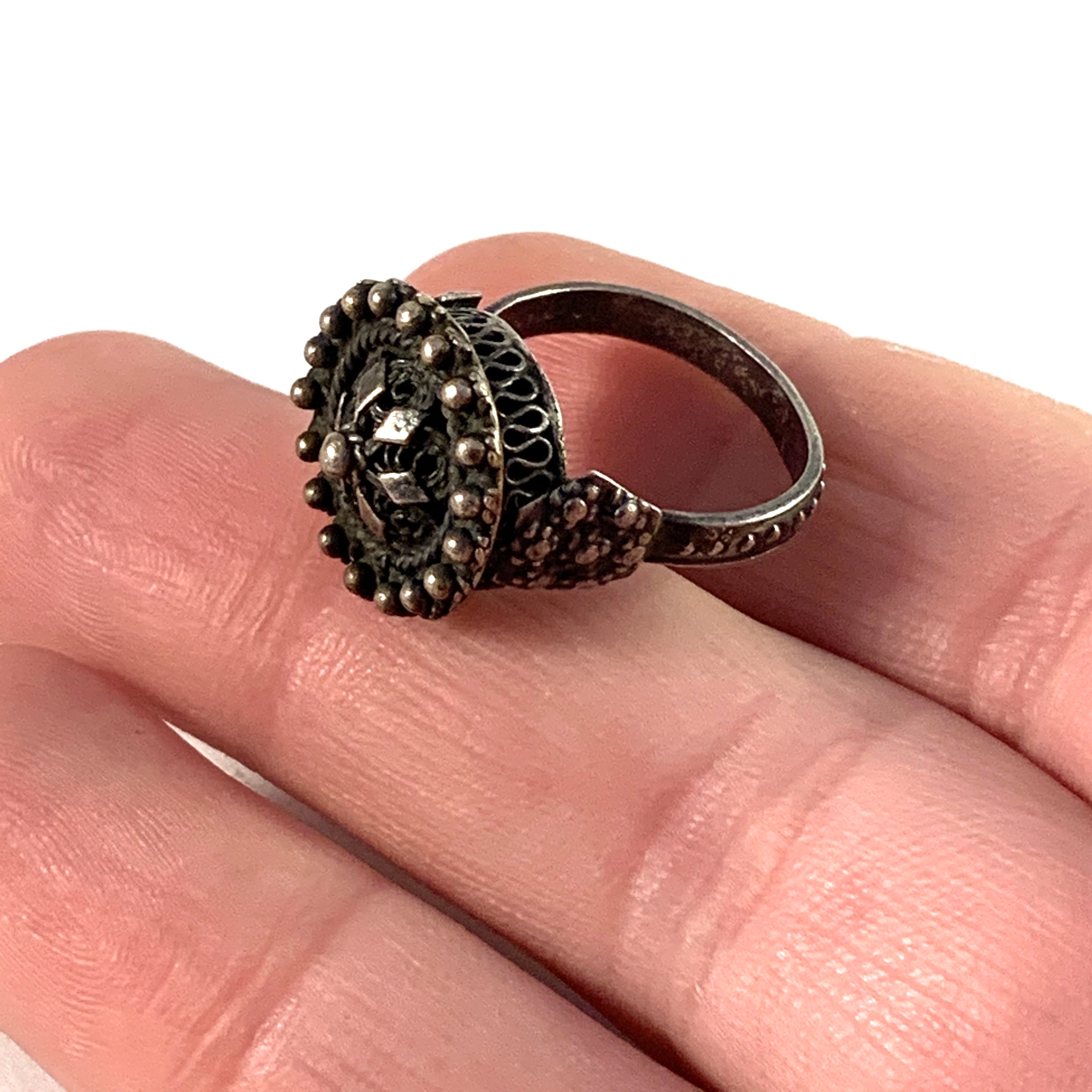 Antique Victorian (or earlier) Solid Silver Ring.