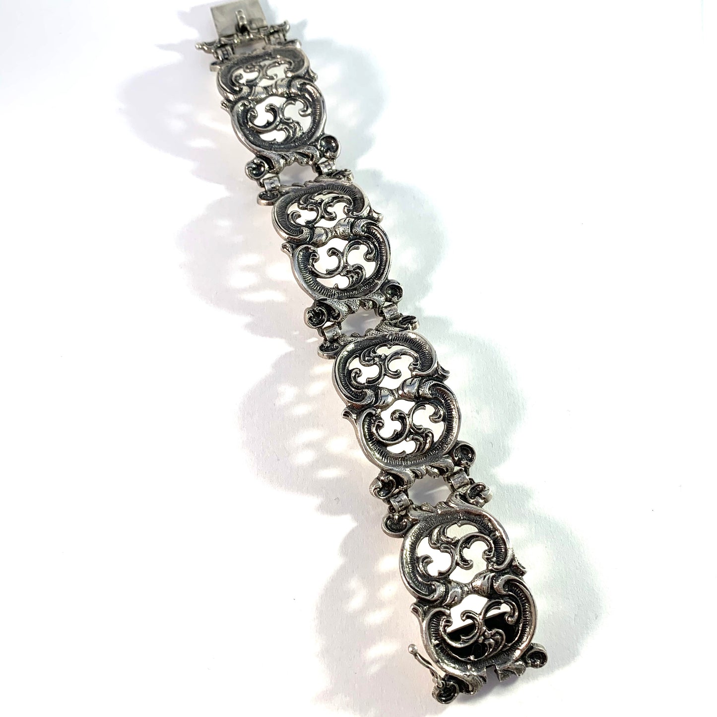 Maker GAS / BAS, Austria early 1900 Massive Sterling Silver Bracelet.
