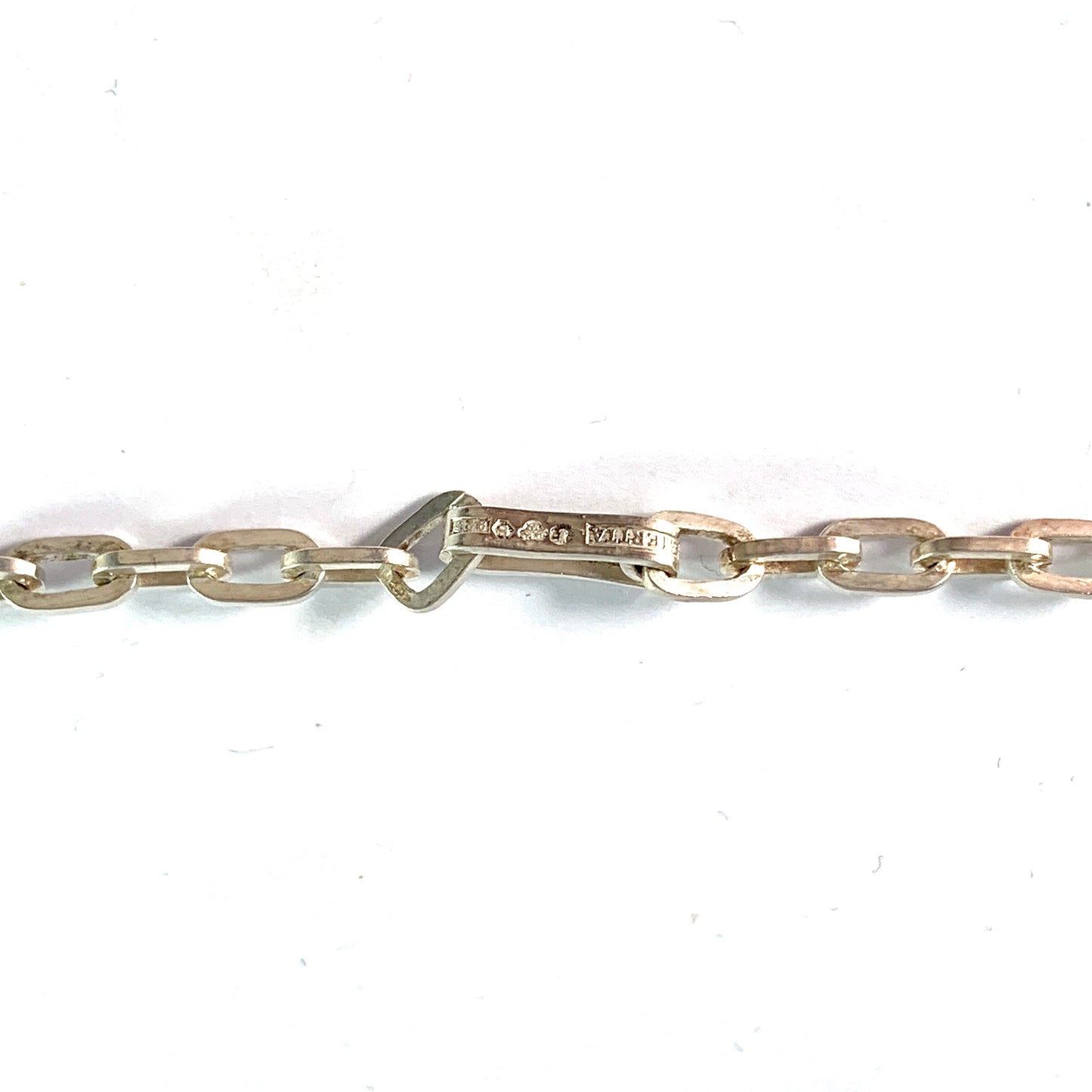 Claes E Giertta, Stockholm. Vintage Sterling Silver Chain Necklace. Signed