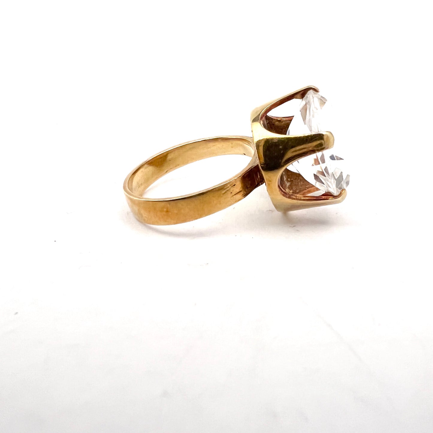 R.S Denmark 1960-70s. Vintage modernist 14k Gold Rock Crystal Ring. 9.3gram