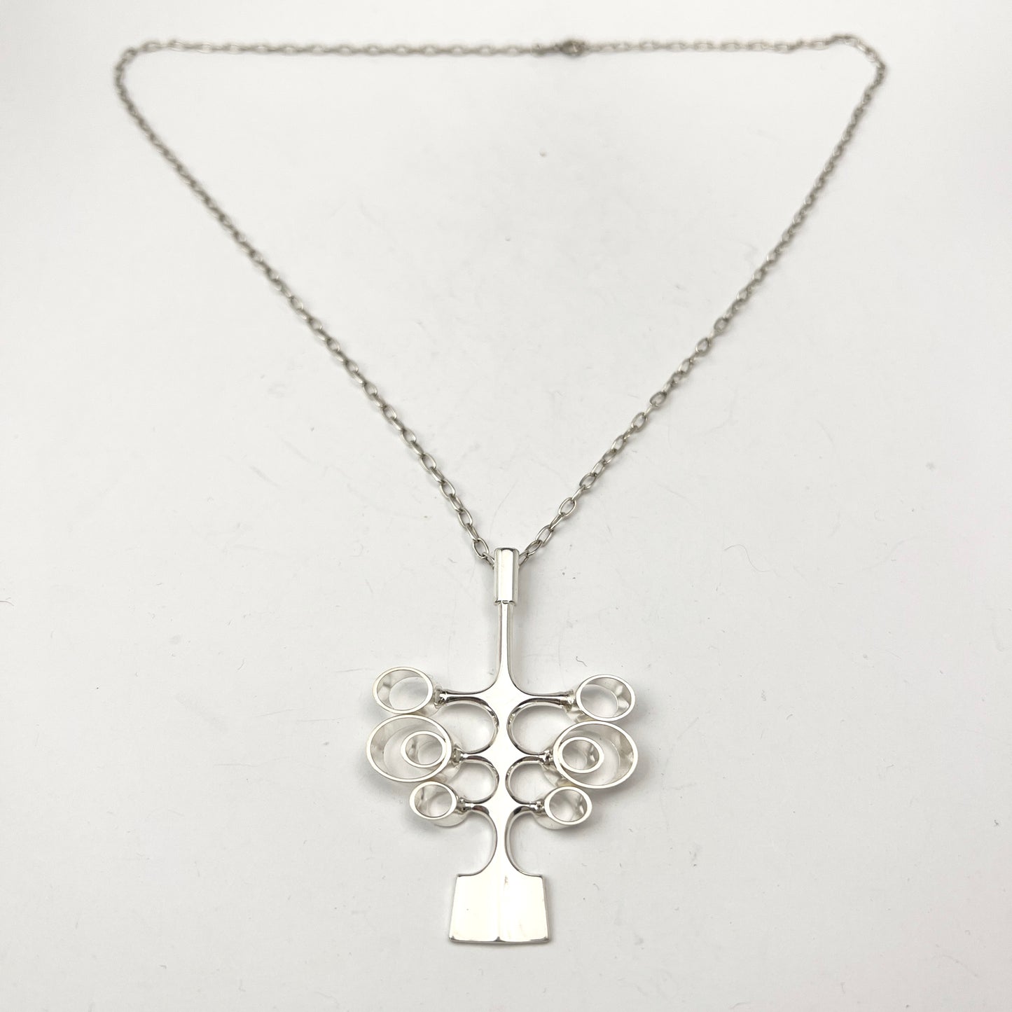 Bjorn Ostern for David-Andersen Norway c 1960s. Solid Silver Pendant Necklace.