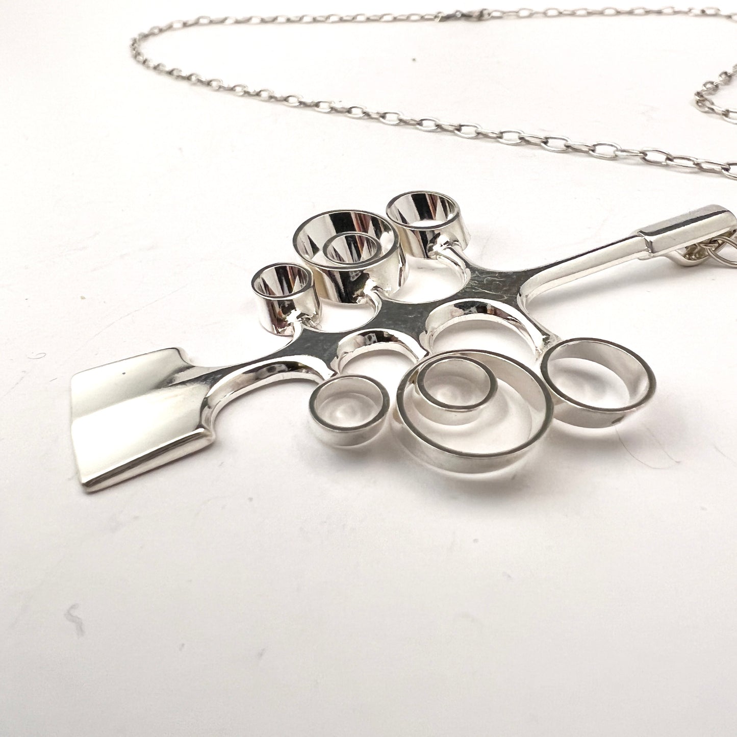 Bjorn Ostern for David-Andersen Norway c 1960s. Solid Silver Pendant Necklace.