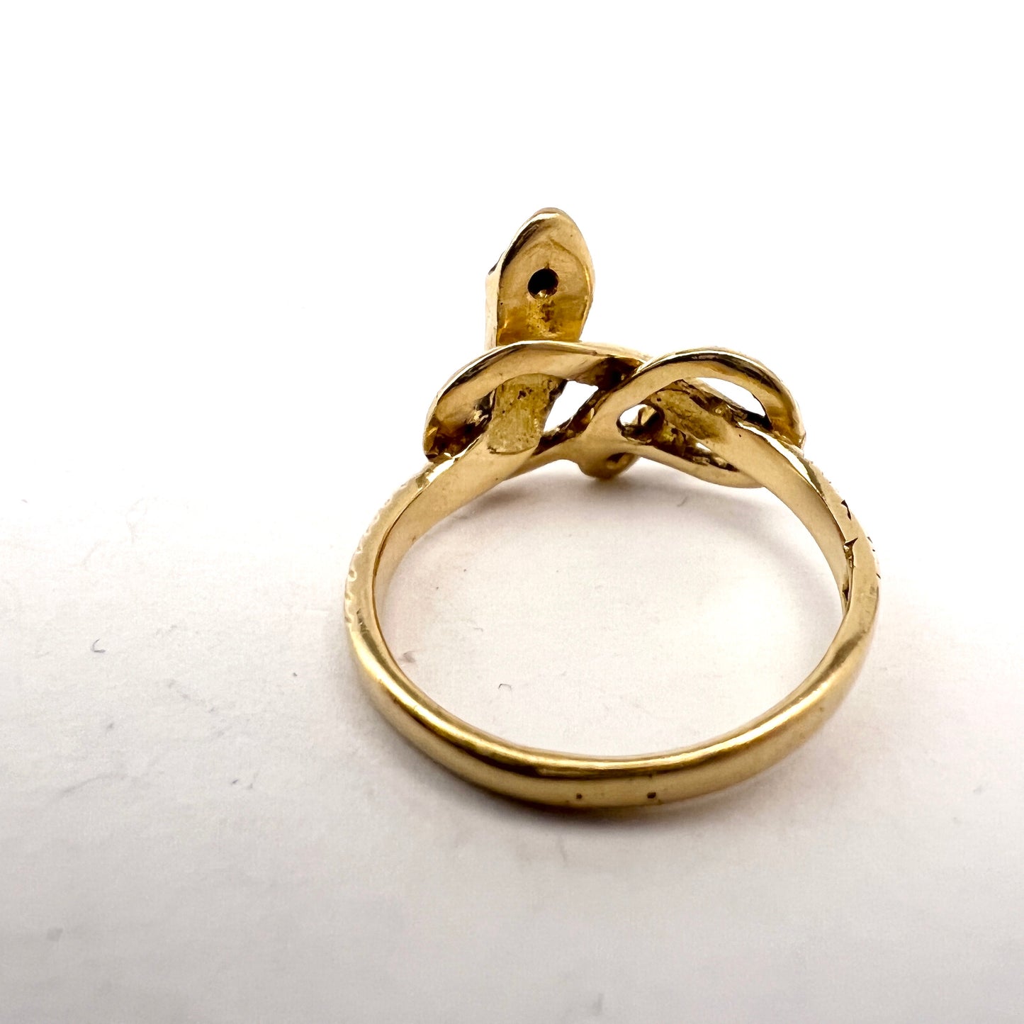 Antique 18k Gold Diamond Snake Serpentine Ring.