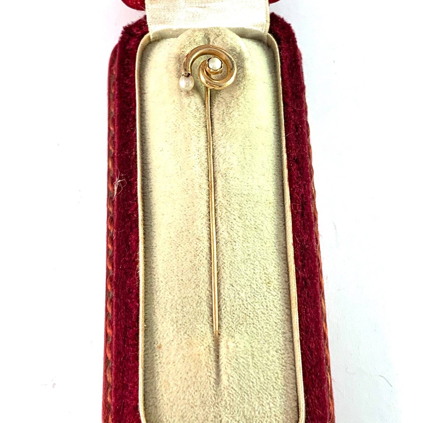 E Möller, Sweden c year 1910 Antique 18k Gold Pearl Pin in Original Box.