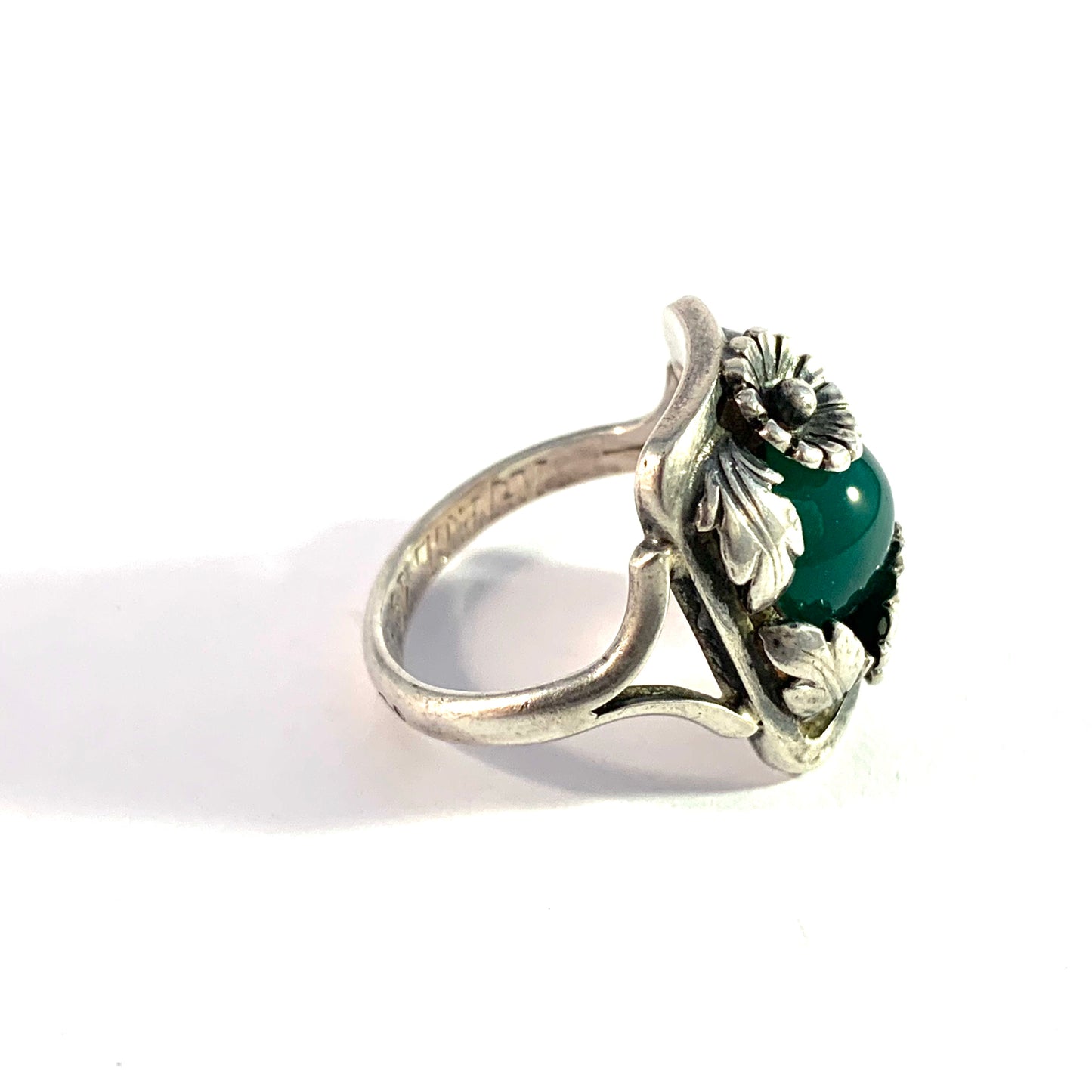 Hugo Grun, Denmark 1956 Mid Century Sterling Silver Chrysoprase Ring.