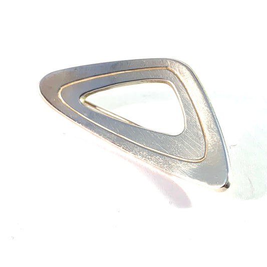 Persö, for Hedberg, Sweden 1961 Mid Century Modern Sterling Silver Brooch. Signed.