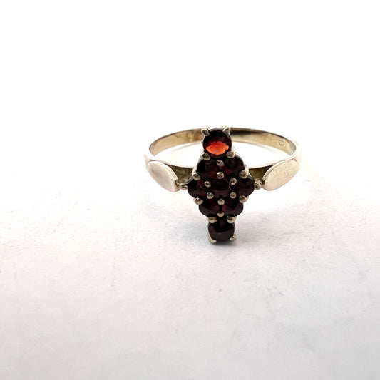 Germany Early 1900s. Solid 900 Silver Bohemian Garnet Ring.