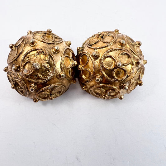 Sweden c 1870s, Antique Victorian Gilt Silver Traditional Dress Brooch.