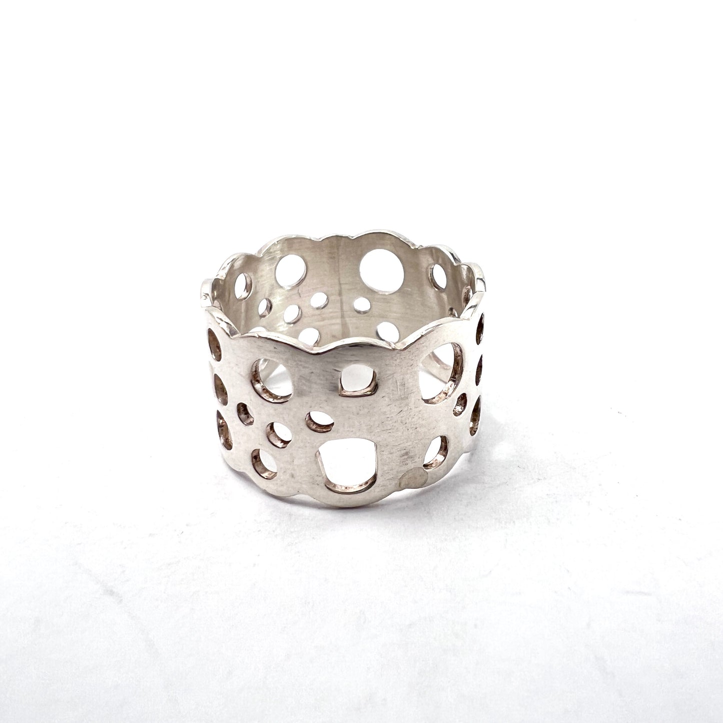 Liisa Vitali for N Westerback Finland 1972. Vintage Solid Silver Ring.