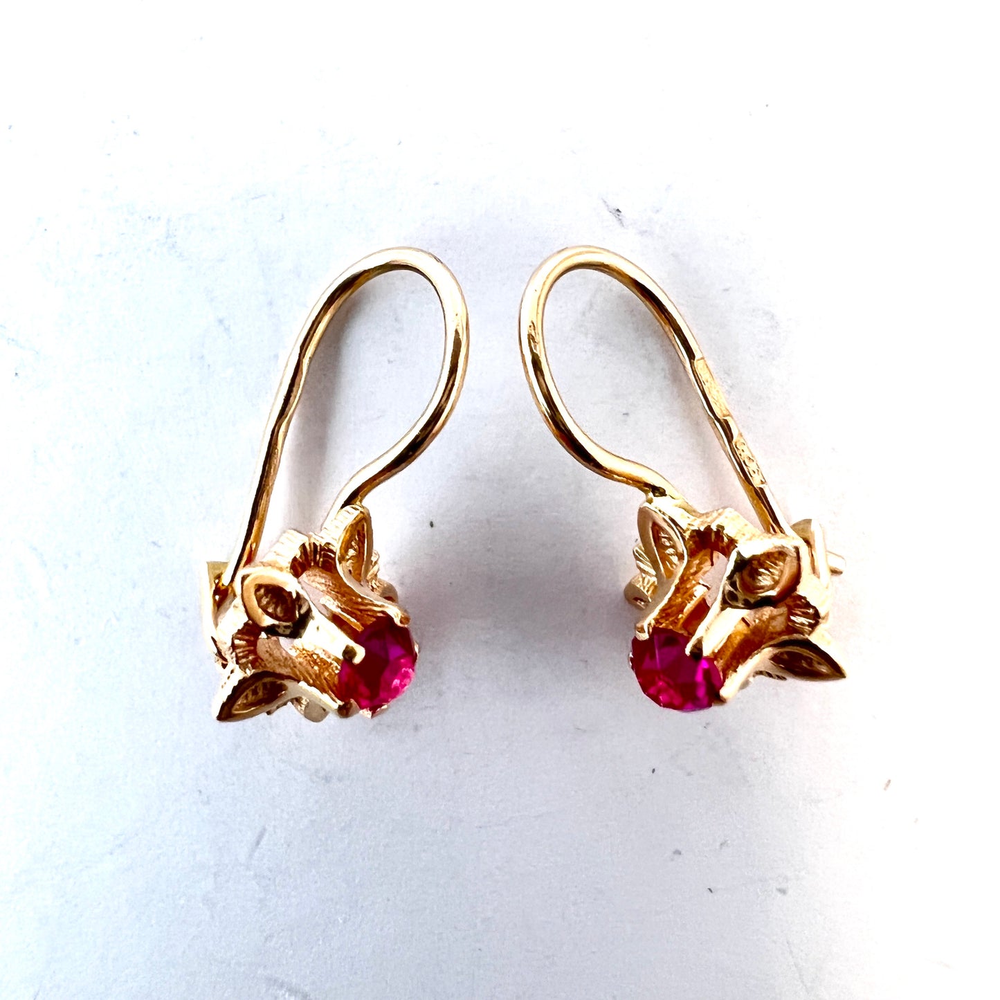 Soviet USSR c 1960-70s. Vintage 14k Gold Synthetic Sapphire Earrings.