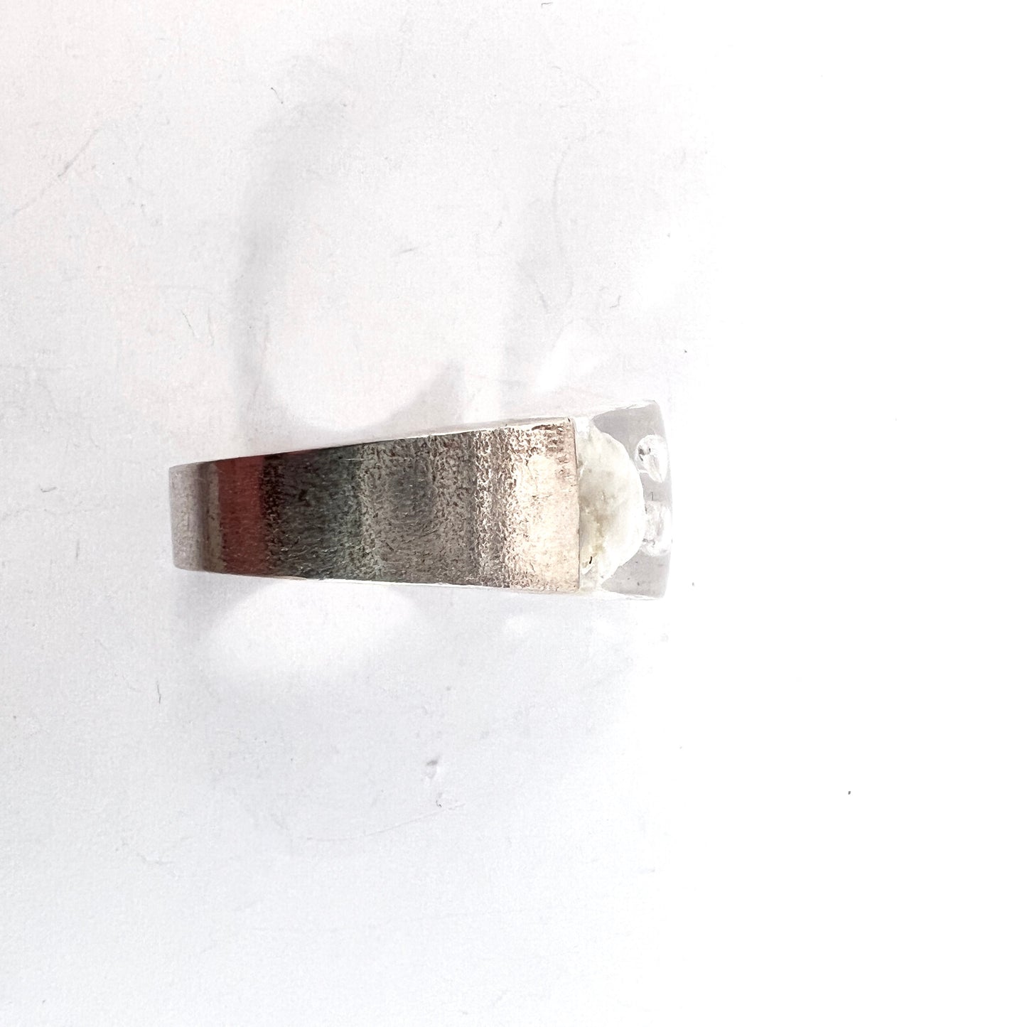 Bjorn Weckstrom for Lapponia, Finland 1972. Vintage Sterling Acrylic Ring. Design Microns.
