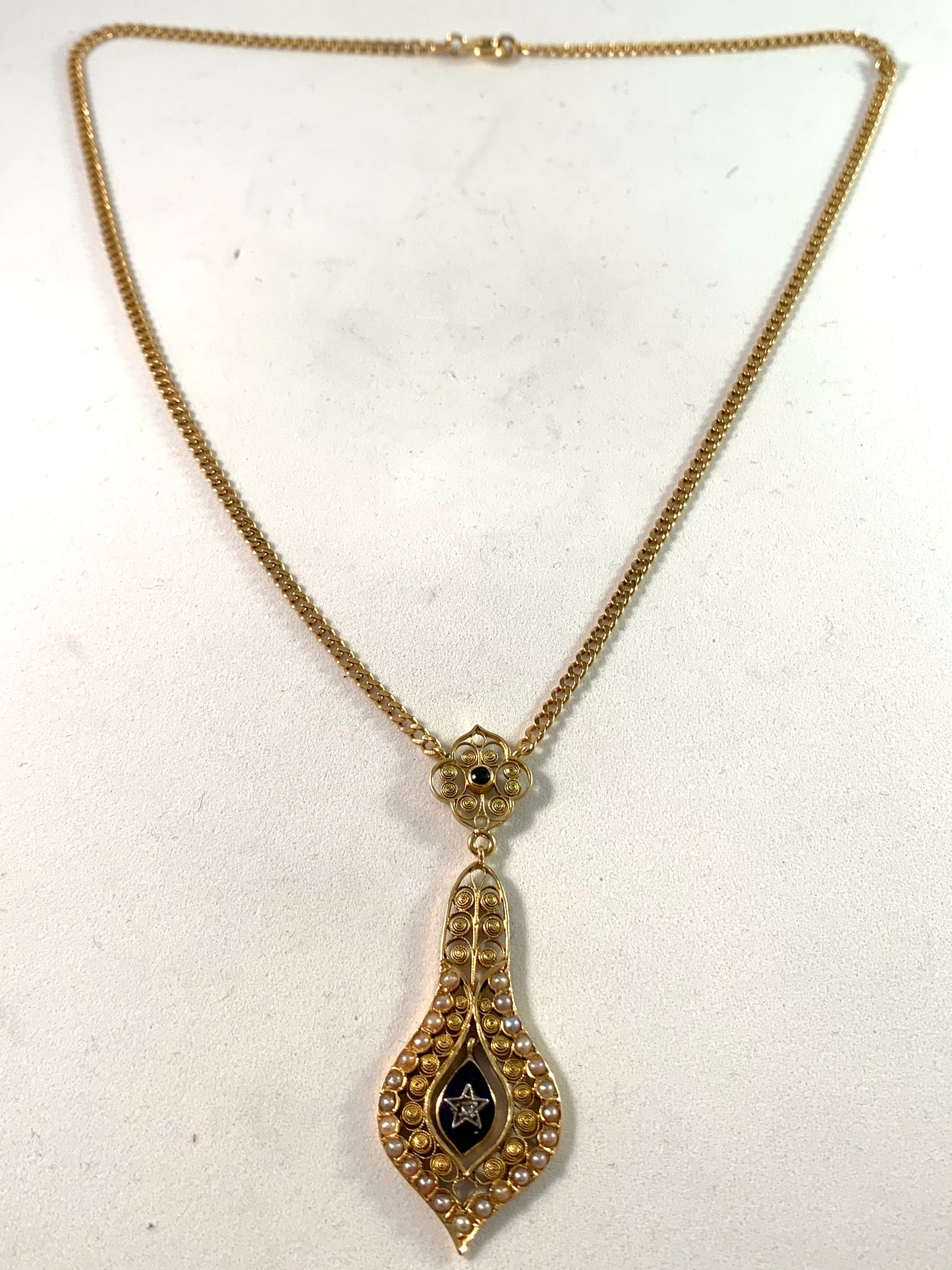 G Dahlgren 1924 Jugendstil 18k Gold Diamond Necklace.