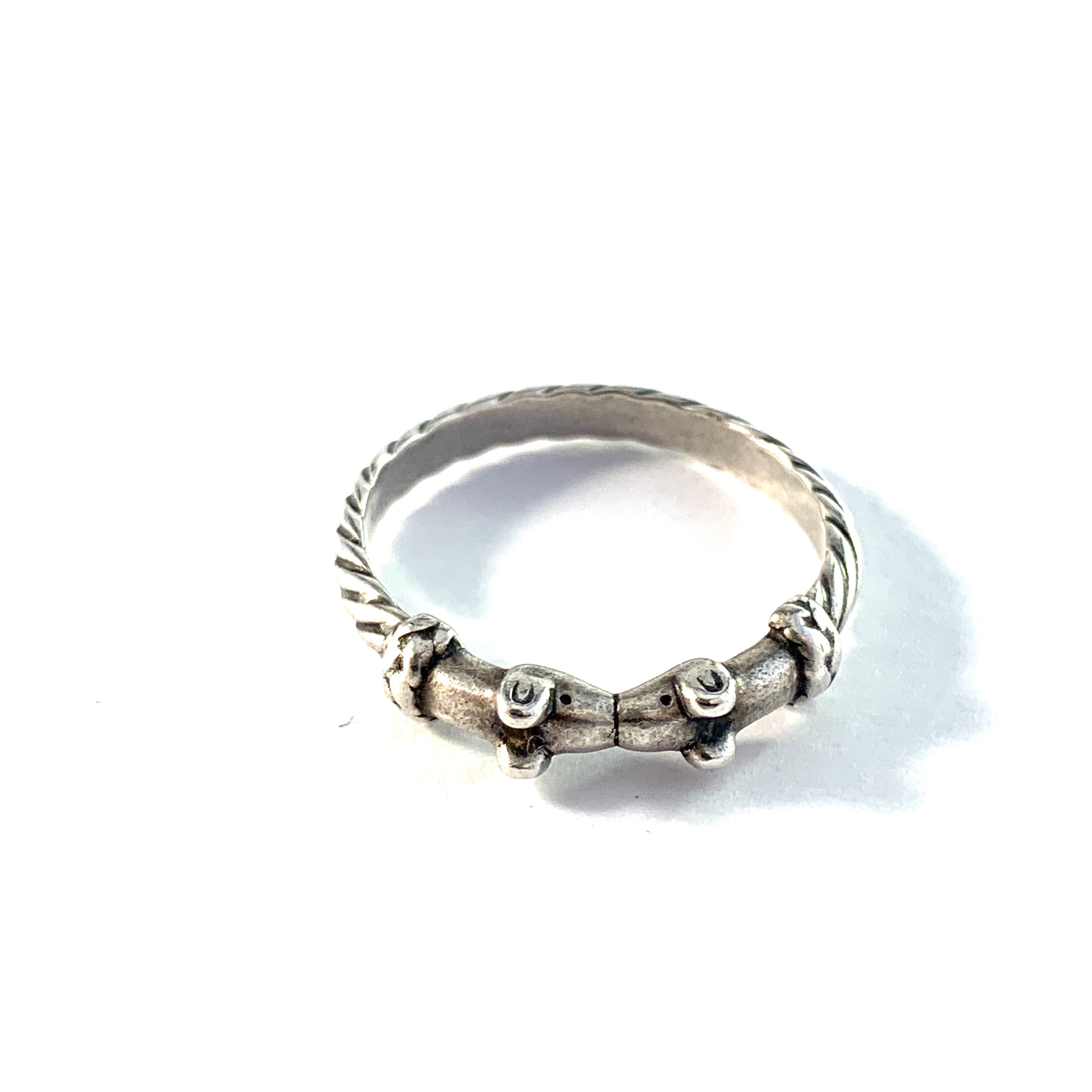 Kalevala Koru, Finland. Vintage Sterling Silver Unisex Ring. Design: Hirvenpää (Elk)