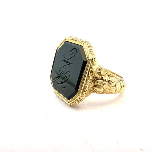 Pehr O Hellsund, Sweden 1843. Antique Victorian 18k Gold Onyx Men's Signet Ring