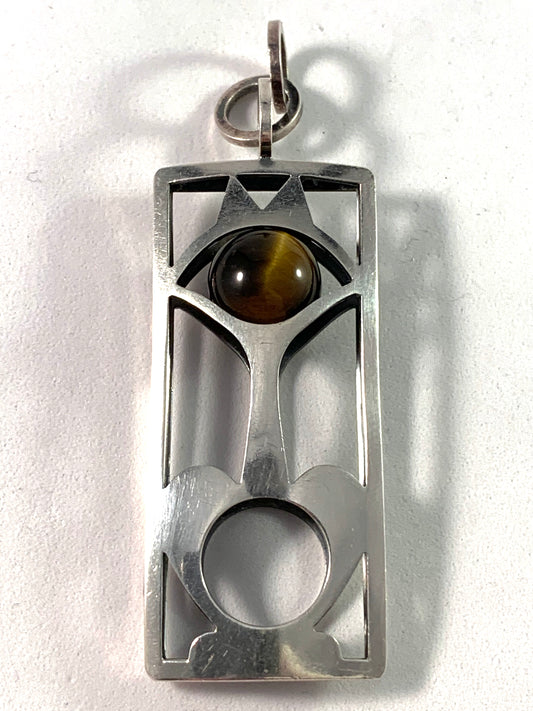 Elis Kauppi, Finland 60-70s Sterling Tiger Eye Cat Pendant