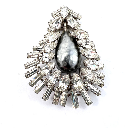 France c 1930s Signed Depose and Made in France Vintage Costume Jewelry Fur Clip Brooch.