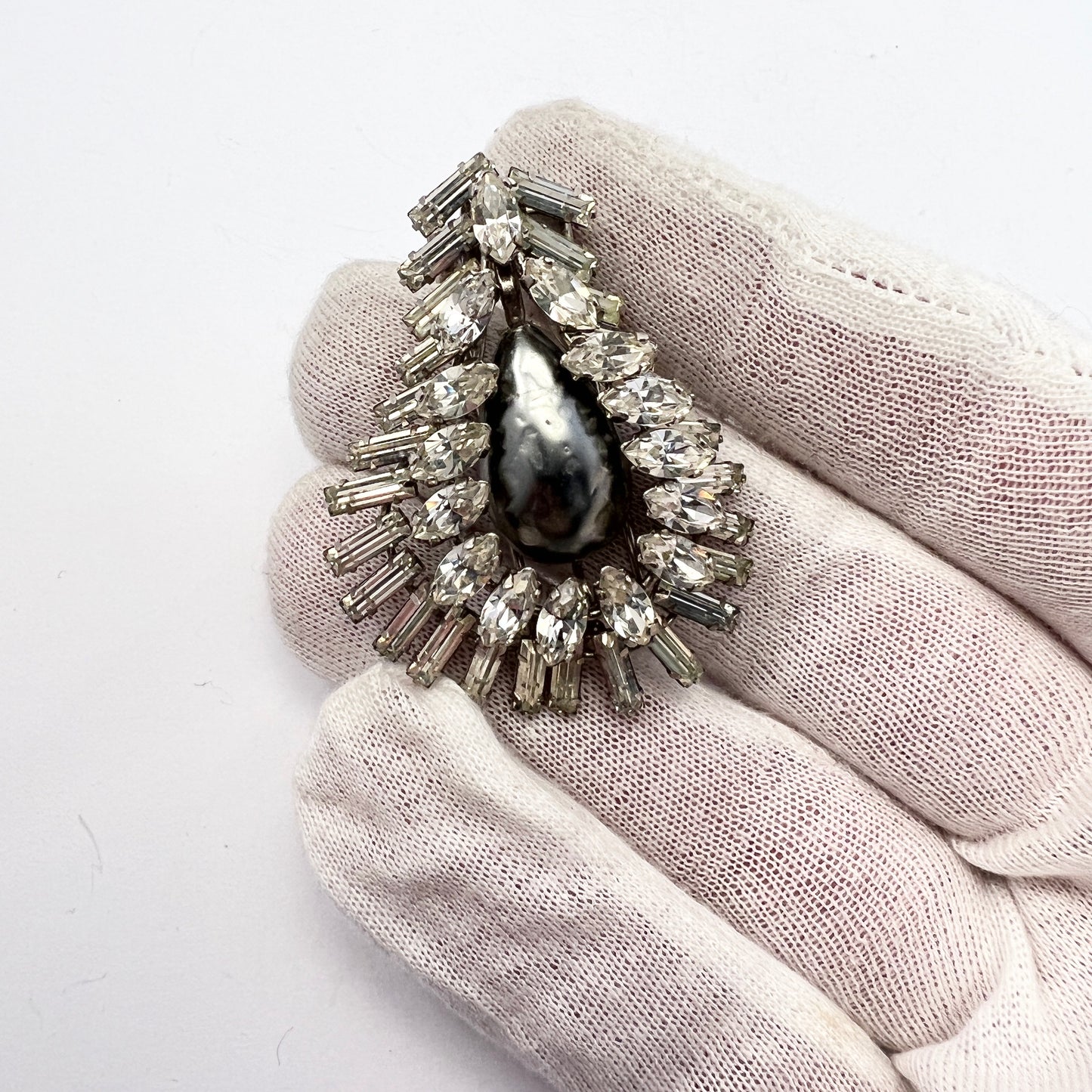France c 1930s Signed Depose and Made in France Vintage Costume Jewelry Fur Clip Brooch.