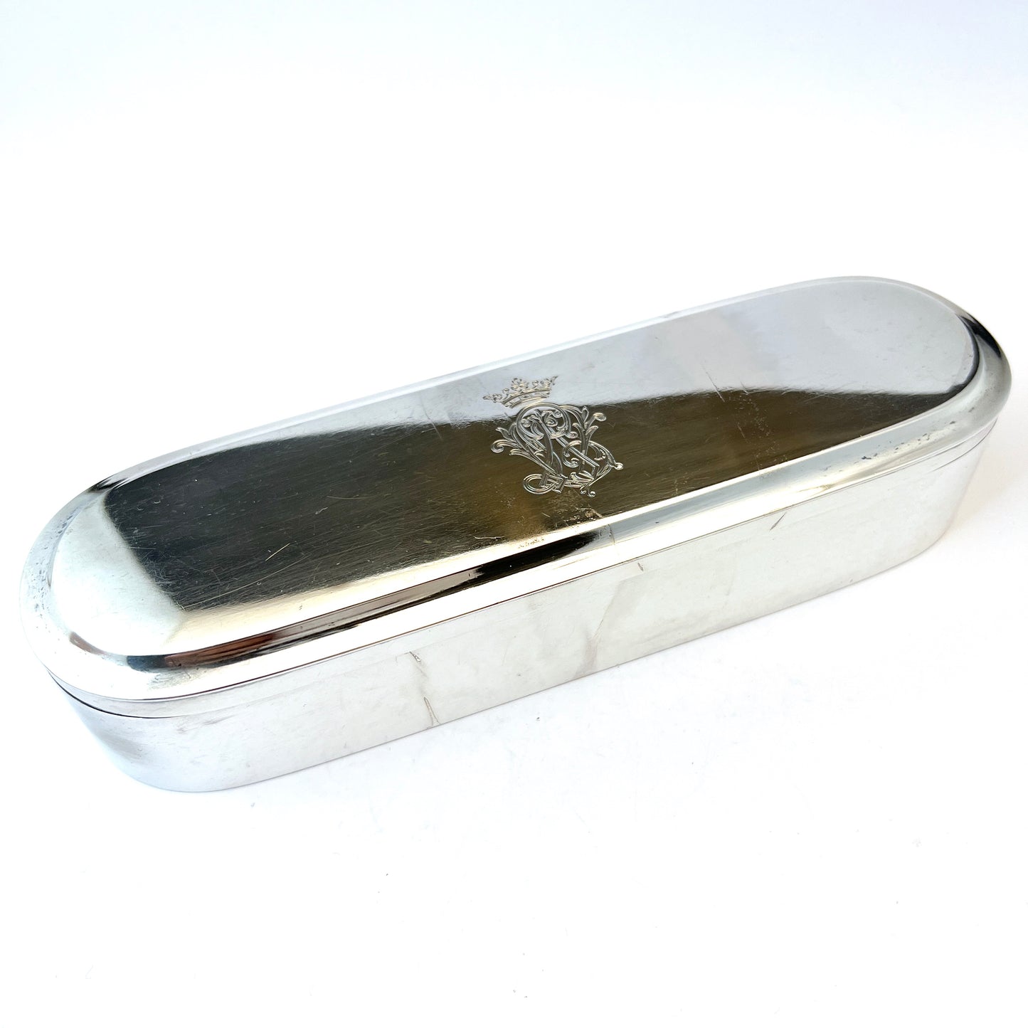 A. Nilsson, father of Wiwen Nilsson, Sweden 1910. Antique Large 11.2oz Sterling Dressing Table Box.