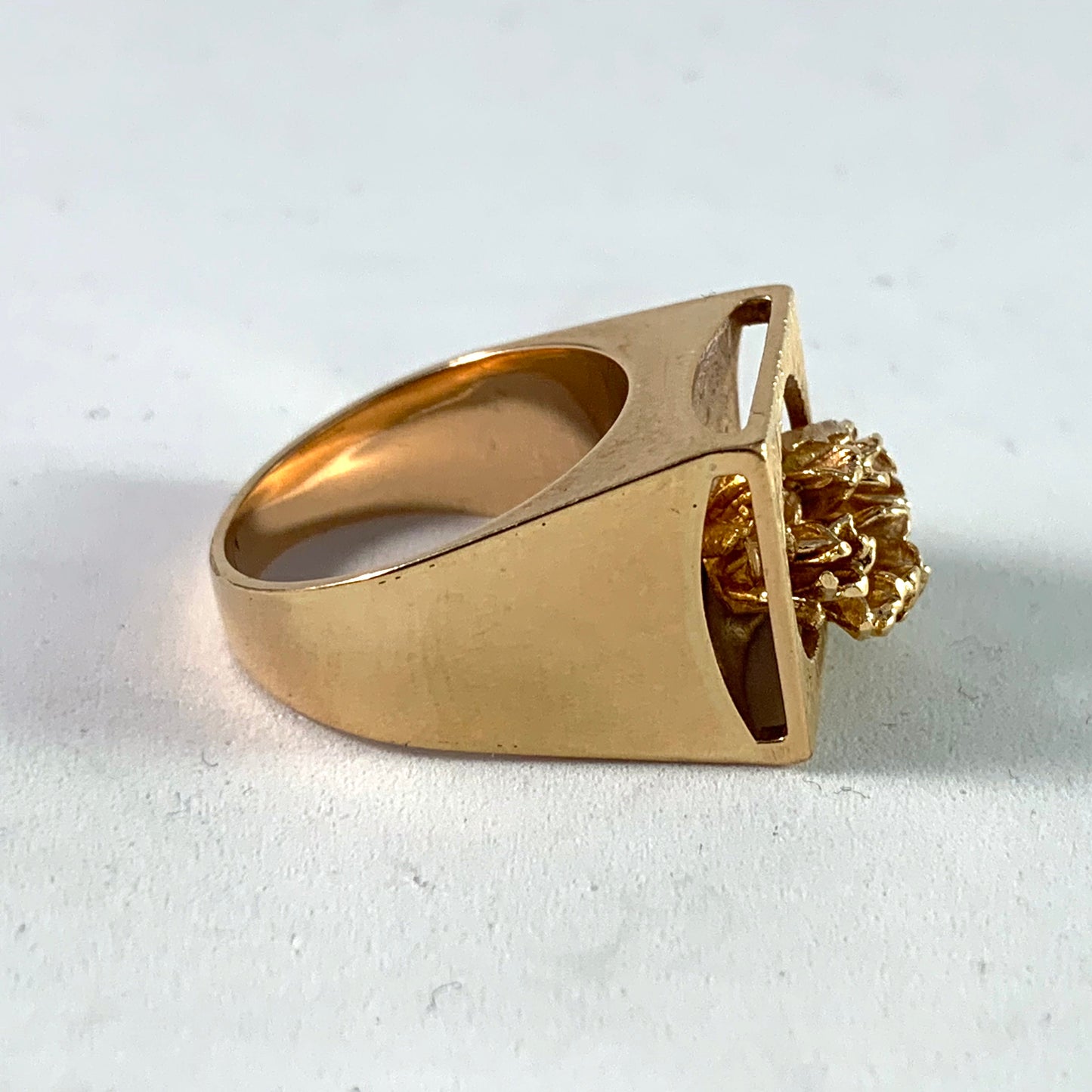 Ove Fogh Pedersen, Denmark Modernist 14k Gold Ring.