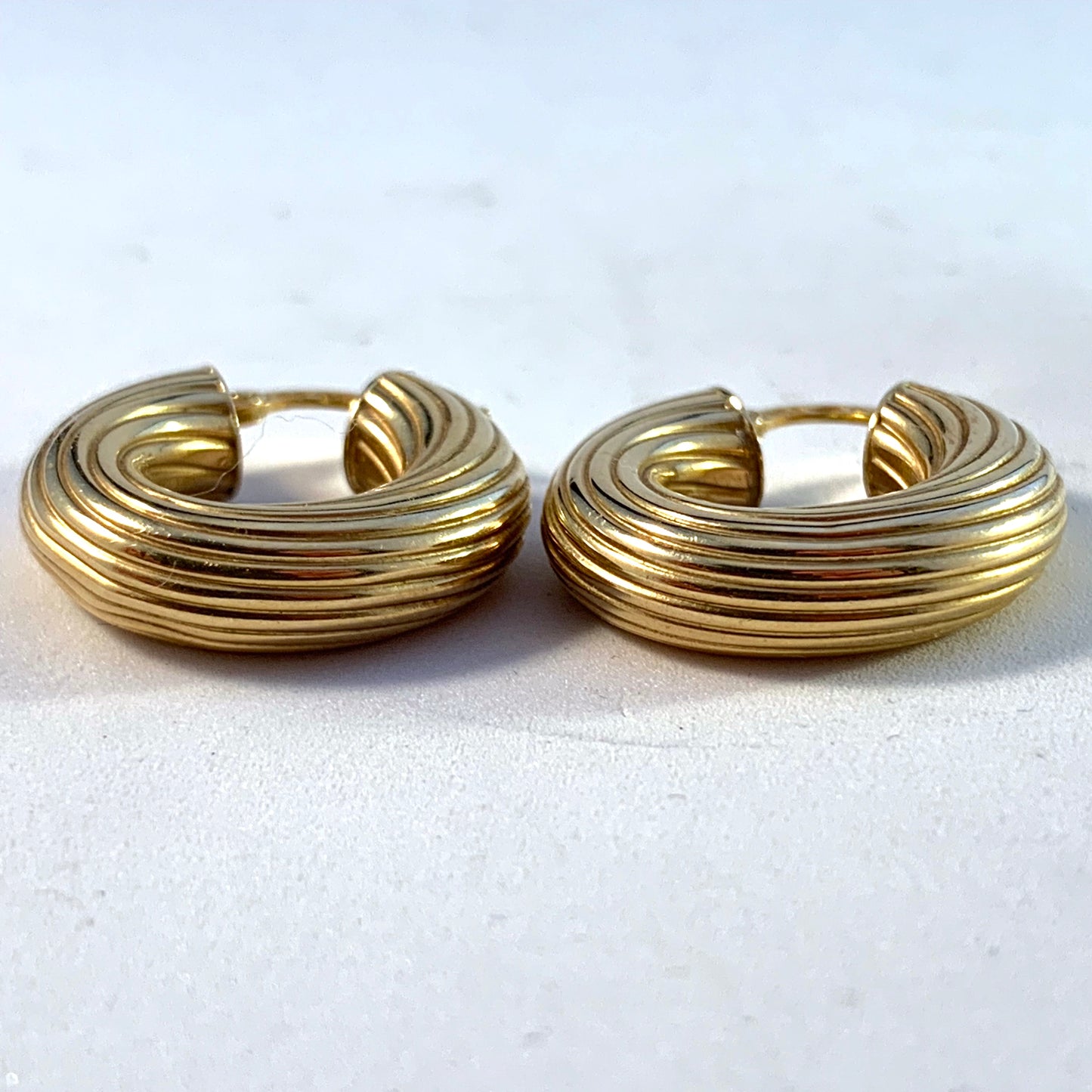 UNO A ERRE, Arezzo, Italy Vintage Large 18k Gold Huggie Earrings.