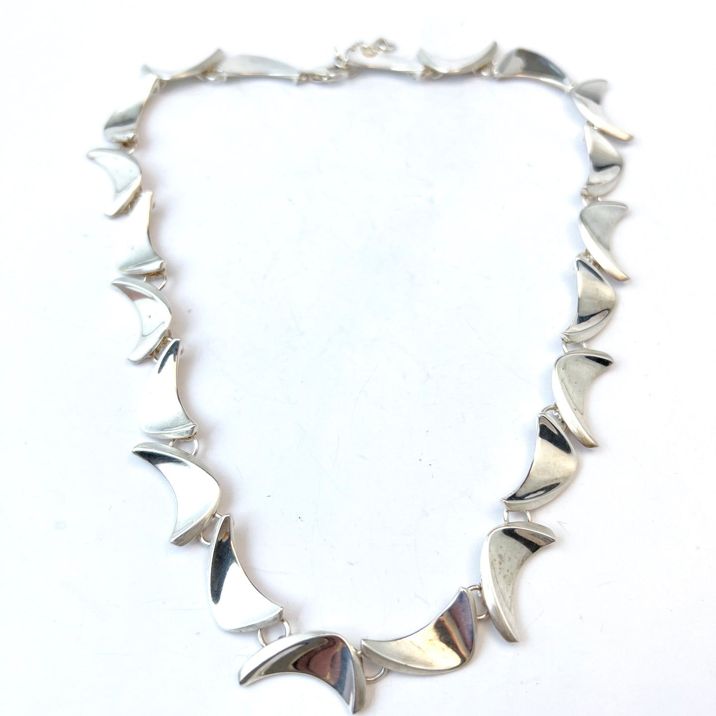 Guldfynd, Sweden. Pre-owned Sterling Silver Link Necklace.