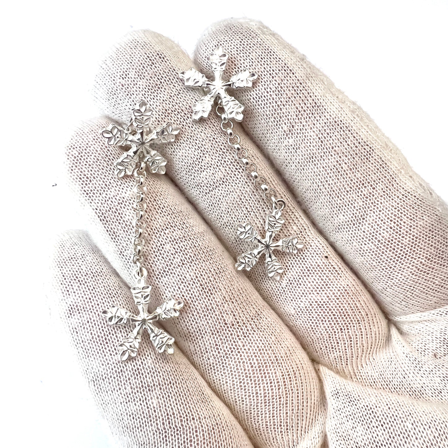 Kalevala Koru, Finland. Vintage Sterling Silver Snow Crystal Stud / Dangle Earrings.