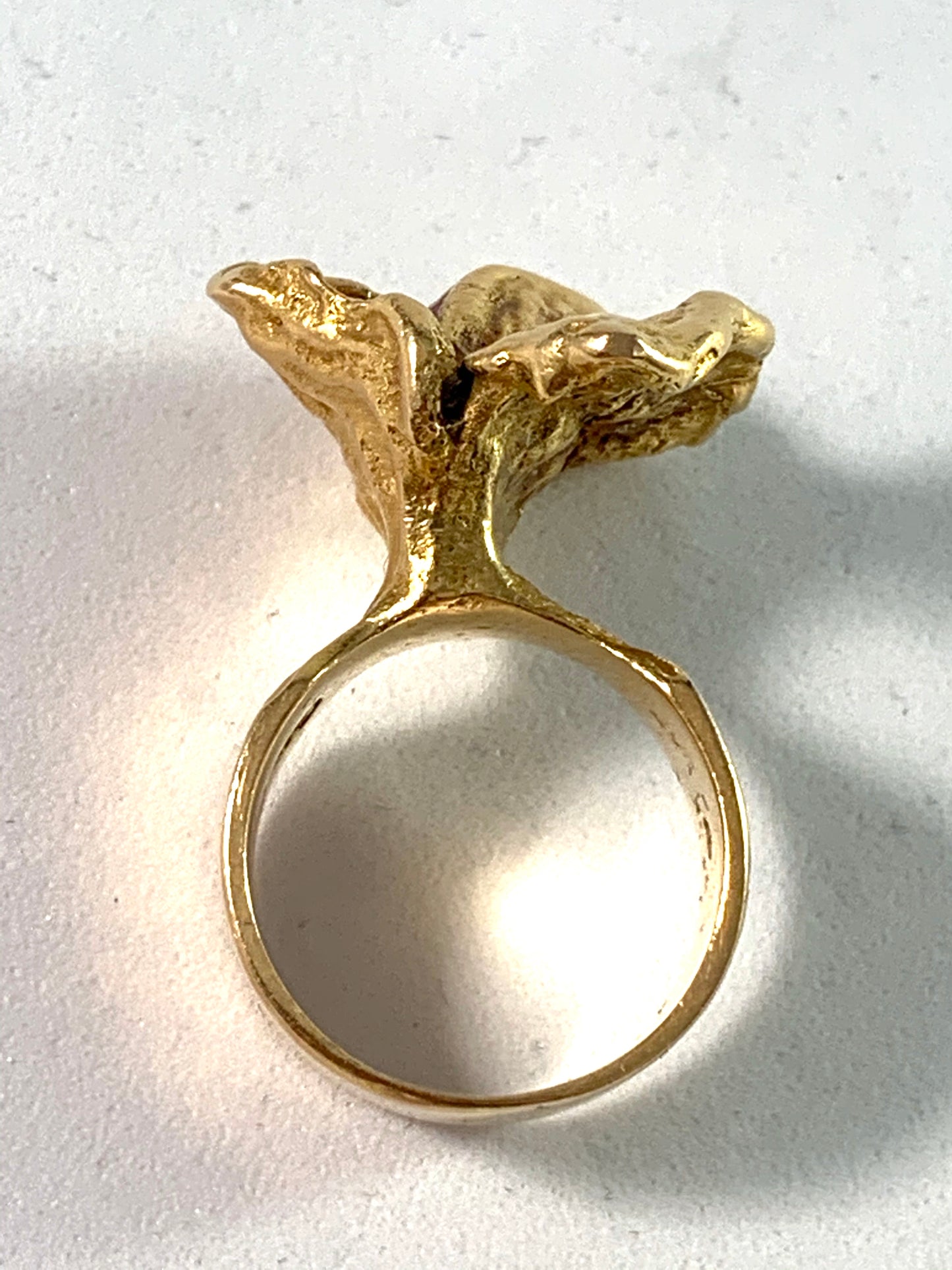 Olle Ohlsson, Stockholm 1960s 18k Gold Modernist Ring.