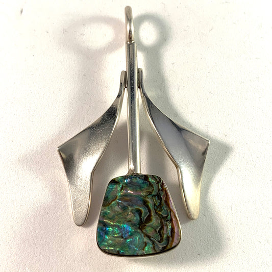 Bjerring Brothers, Copenhagen 1961-76 Sterling Abalone Pendant.