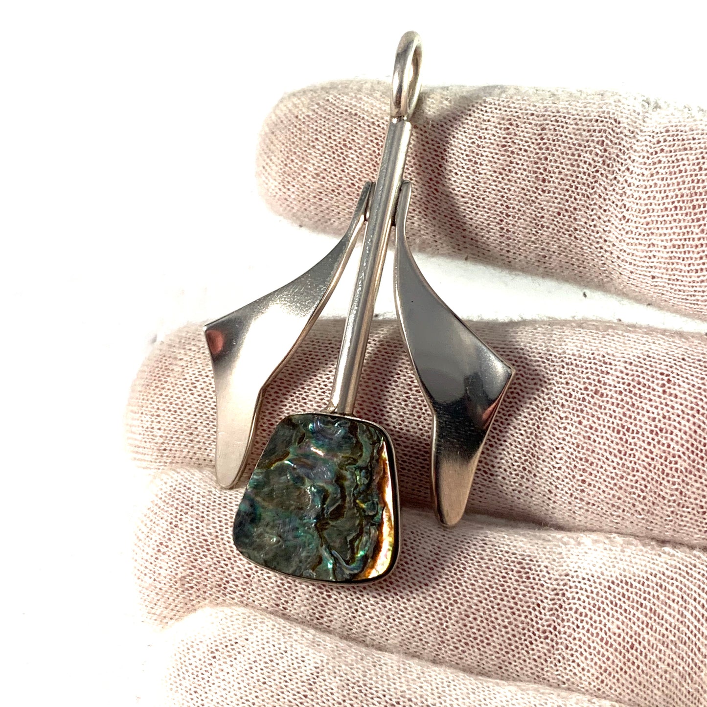 Bjerring Brothers, Copenhagen 1961-76 Sterling Abalone Pendant.