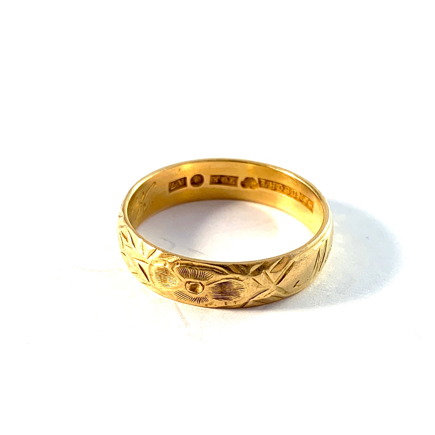 A Landsort, Sweden 1903. Antique 20k Gold Mother Band Ring.