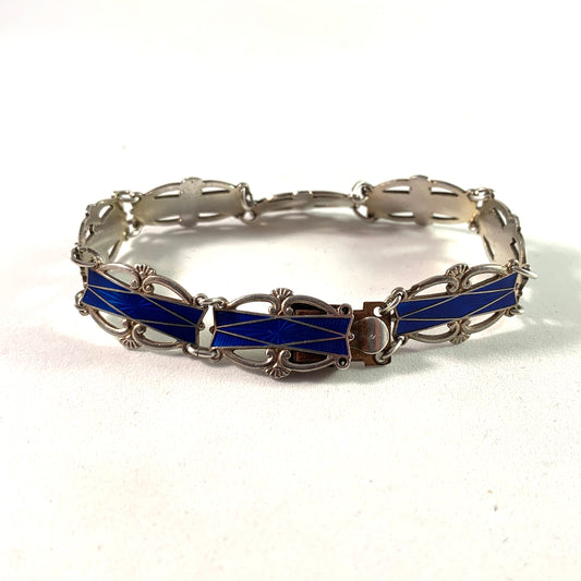 Willy Winnæs, Norway Mid Century Sterling Enamel Bracelet.