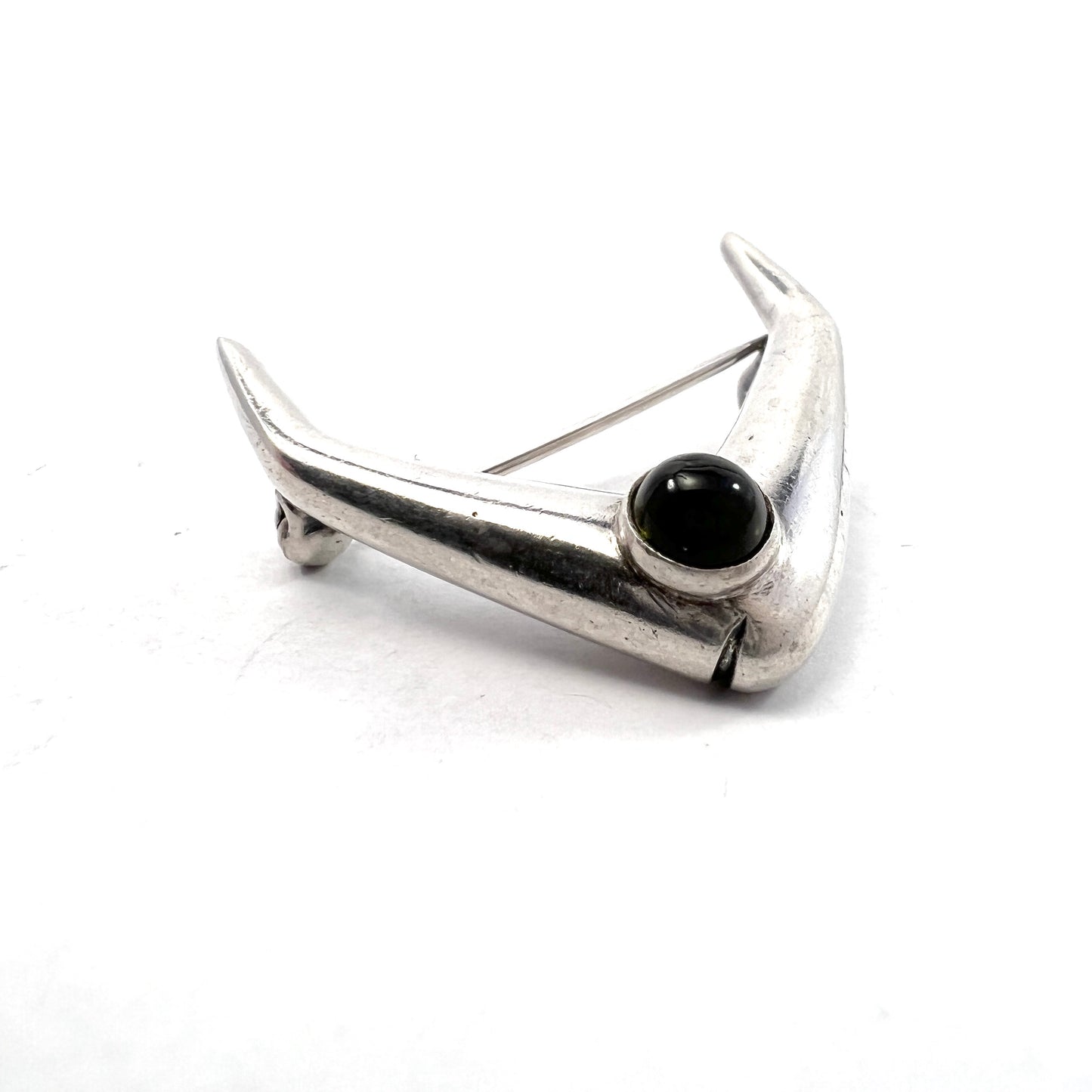 Jarl Sandin, Sweden 1957. Vintage Sterling Silver Tourmaline Fish Brooch. Signed.