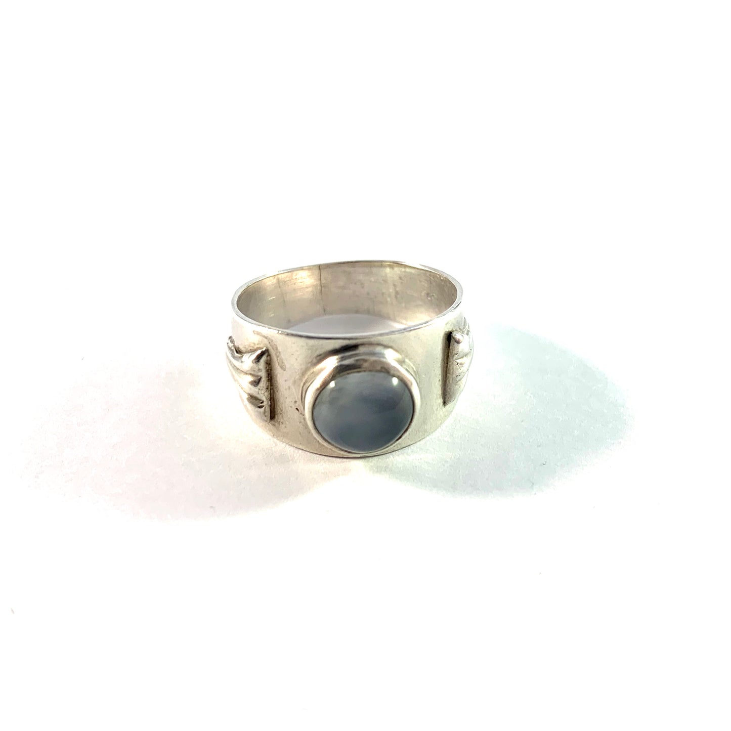 Bo Davidsson, Sweden 1959. Mid Century Sterling Silver Moonstone Ring.