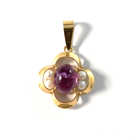 Guldvaruhuset, Sweden 1952. Mid Century 18k Gold Amethyst Cultured Pearl Pendant.