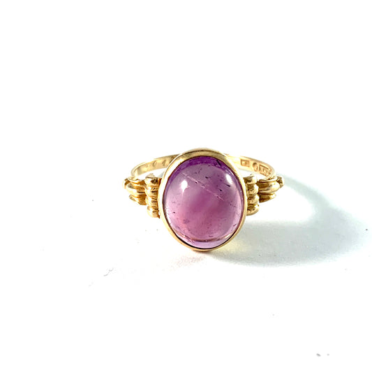 Guldvaruhuset, Sweden year 1952. Mid Century 18k Gold Amethyst Ring.