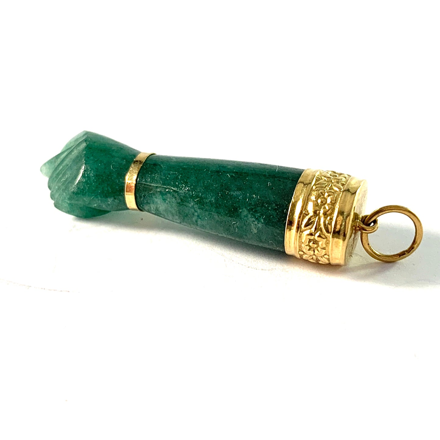 Vintage 18k Gold Carved Jade Figa Pendant.