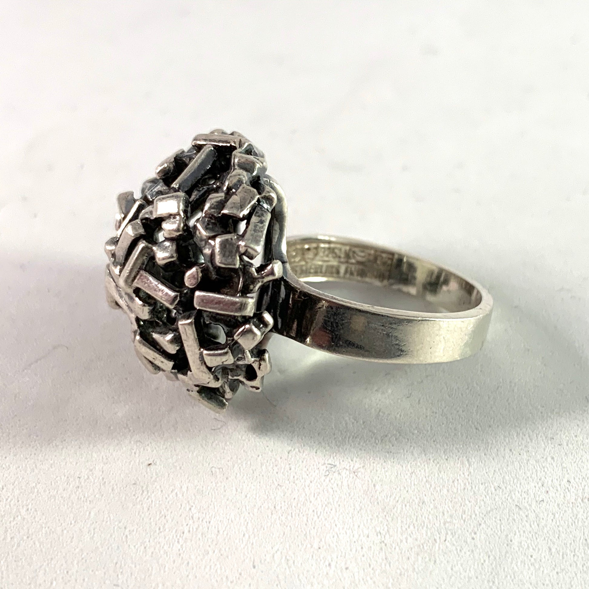 Erik Granit Finland year 1970 Bold Modernist Sterling Silver Ring