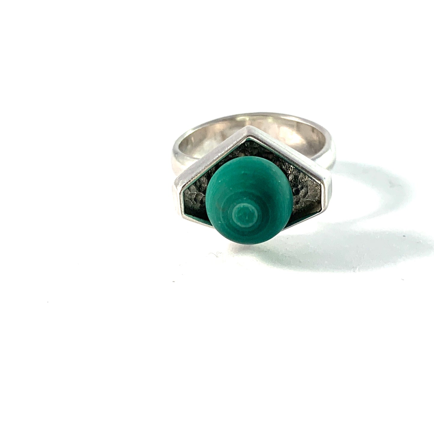 Germany / Austria 1960s. Solid Silver Malachite Modernist Ring. Makers' Mark.