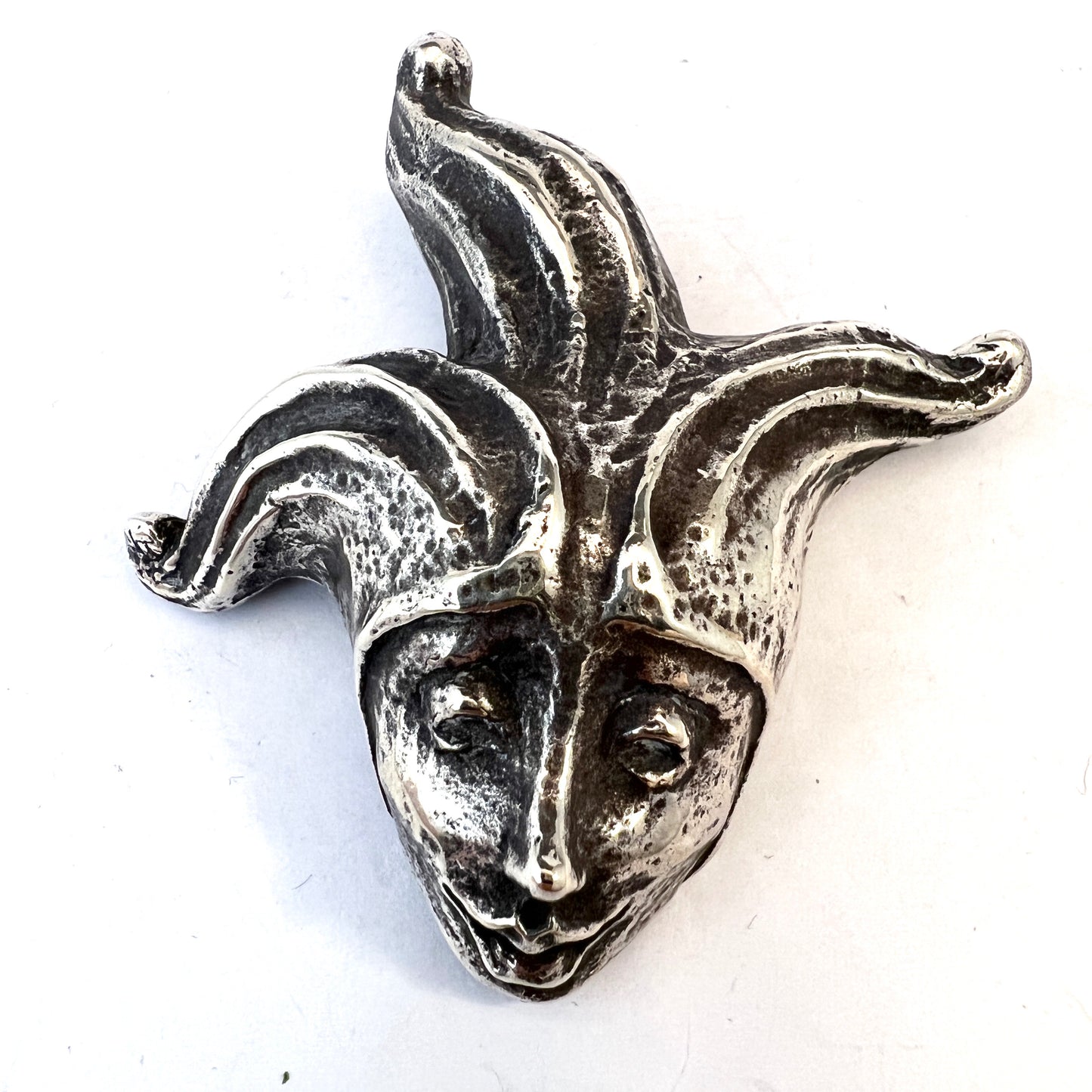 Vintage Mid-century Chunky 1.56oz Solid Silver Jester Brooch.